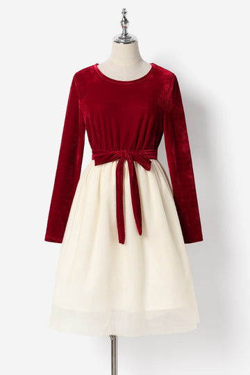 Robe de famille à carreaux rouges à manches longues